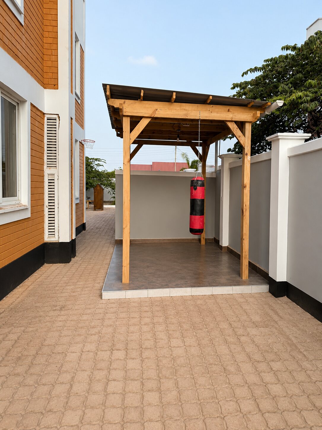 Mwongozo Beach Estate home, photo 24