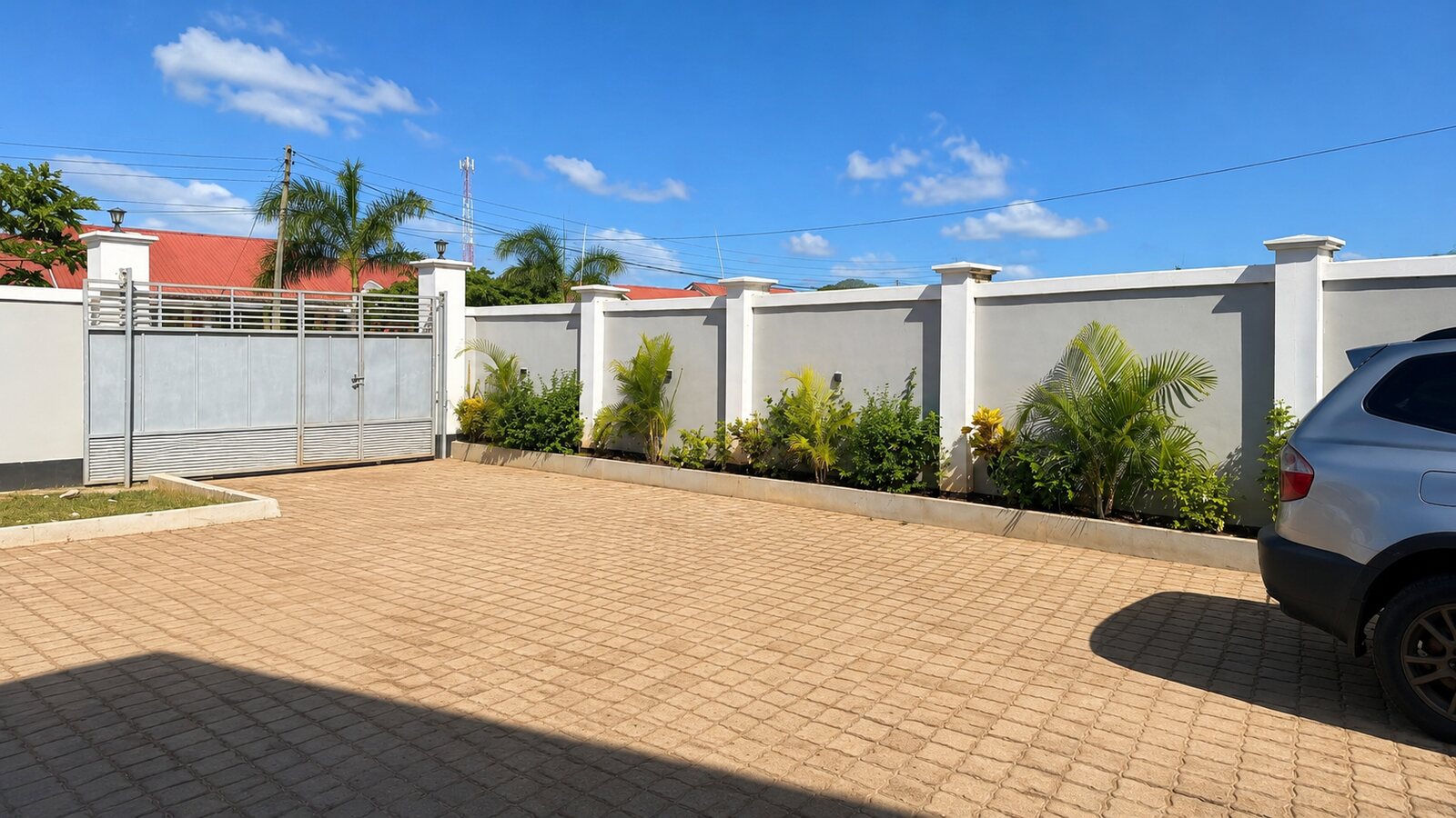 Mwongozo Beach Estate home, photo 29
